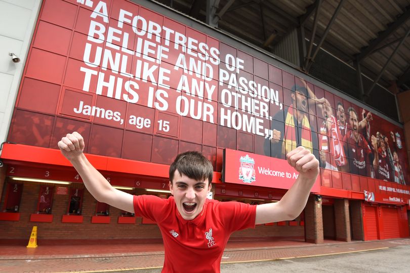 Liverpool teenager's message to everyone who enters the Kop at Anfield - Bóng Đá