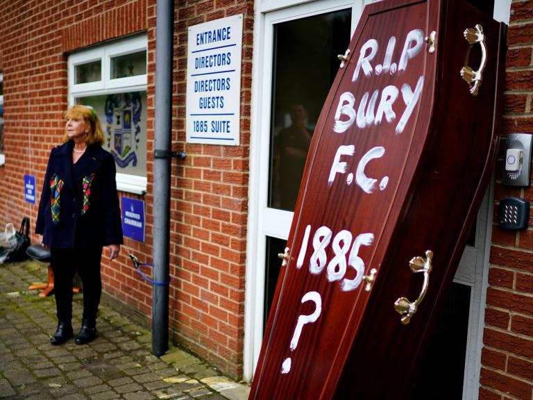 Bury expelled by English Football League after takeover collapses - Bóng Đá