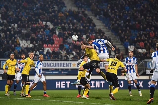 sc Heerenveen attempted 30 shots against VVV-Venlo - Bóng Đá