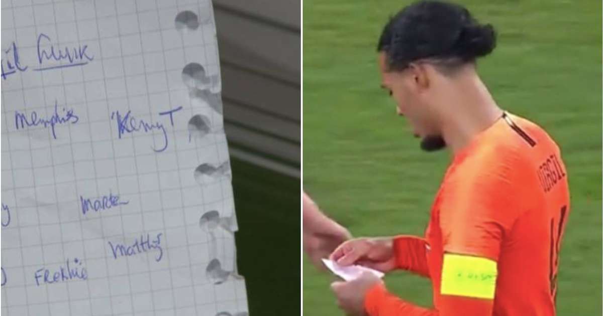 Trabzonspor's Badou Ndiaye eats paper with tactics on to stop opponents reading it - Bóng Đá