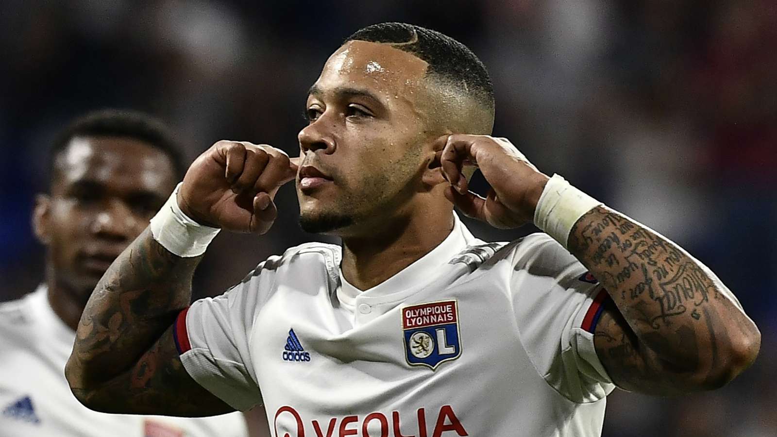 Lyon working on new Memphis contract after he rejected initial offers, president says - Bóng Đá