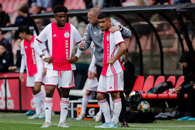10 cầu thủ xuất sắc nhất học viện Ajax cho các ông lớn 'xem giò' - Bóng Đá