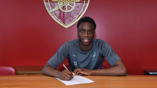 Southend United boss over the moon to sign Arsenal youngster James Olayinka on loan - Bóng Đá