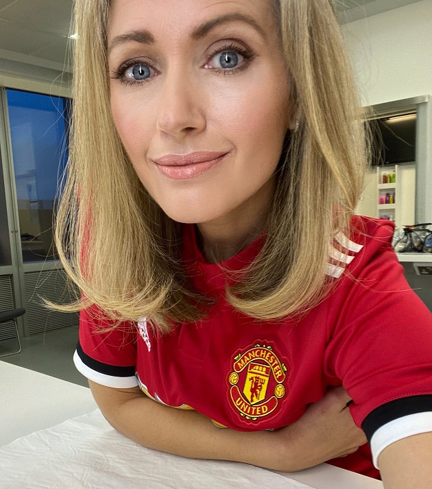 HayleyMcQueen You might hate the shirt but please love the cause. Here today supporting #FootballShirtFriday - Bóng Đá