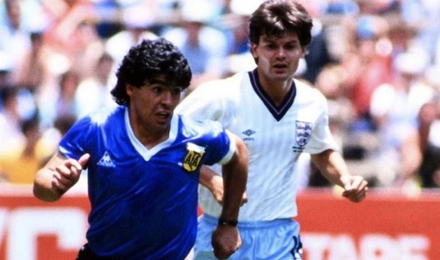 Chiếc áo Maradona mang khi ghi bàn thắng bằng tay đang do ai sở hữu? - Bóng Đá