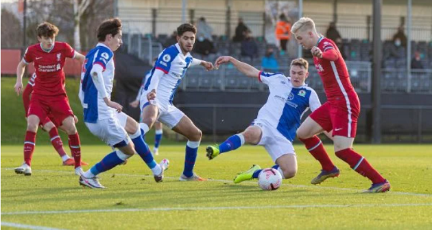 Sepp van den Berg’s goal-scoring return ends in frustrating LFC U23s defeat - Bóng Đá