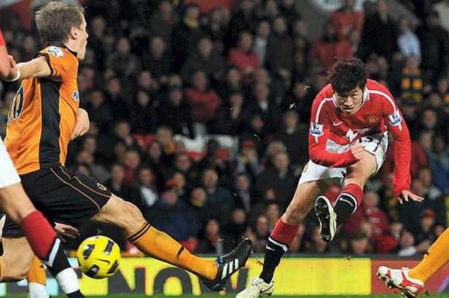 Marcus Rashford's winner vs Wolves is identical to Man Utd goal from 10 years ago - Bóng Đá