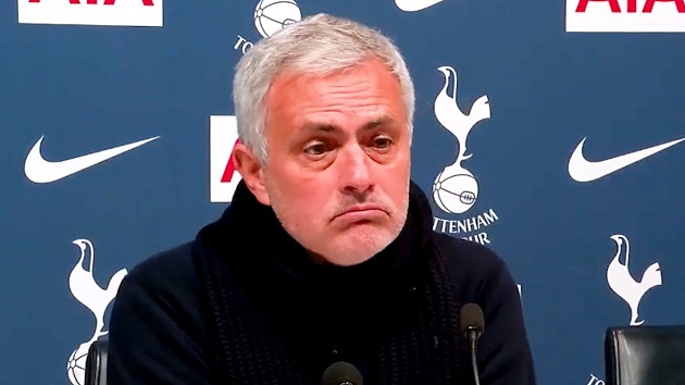 Jose Mourinho's awkward answer to Erik Lamela question and Harry Winks reveals 'difficult' times - Bóng Đá