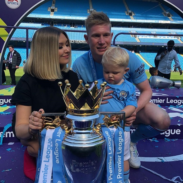 Kevin De Bruyne wife: The ‘embarrassing story’ of how Man City star met his future wife - Bóng Đá