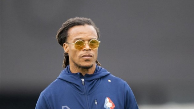 Edgar Davids sent off with a red card on his debut in Portugal - Bóng Đá