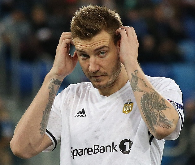 Nicklas Bendtner’s stunning Wag poses naked in cheeky snap showing ex-Arsenal star is enjoying life away from football - Bóng Đá