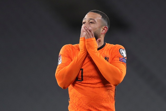 Depay miss pen - Bóng Đá