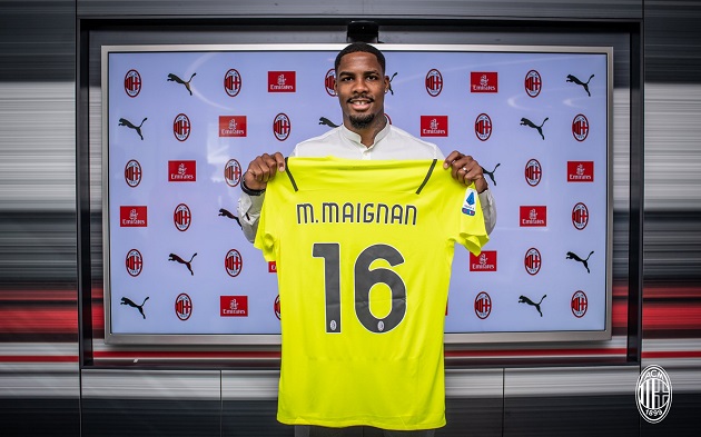 OFFICIAL: Milan confirm the signing of Mike Maignan until 2026  - Bóng Đá