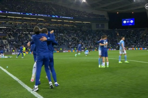 What Mason Mount did to John Stones after Chelsea beat Man City in the Champions League final - Bóng Đá