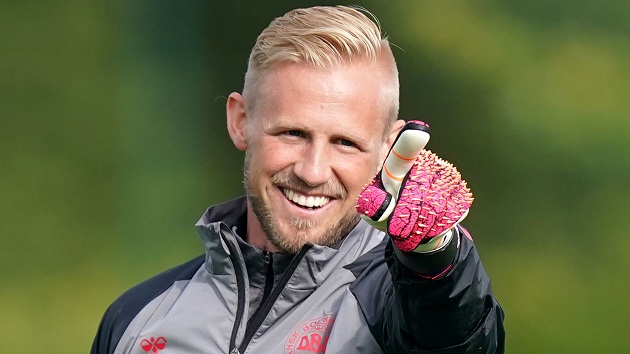 Kasper Schmeichel did NOT like being asked what it would mean to stop 'football coming home'  - Bóng Đá