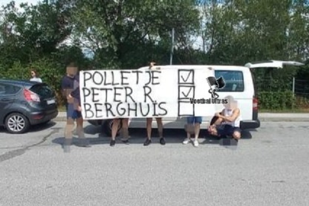 Disgusting banner about Steven Berghuis has 'attention' from the police - Bóng Đá