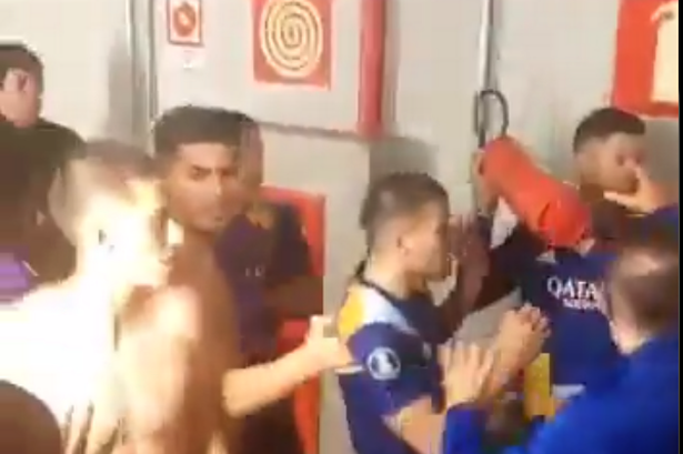 Former Manchester United defender Marcos Rojo wields fire extinguisher during furious clash as police make arrests - Bóng Đá