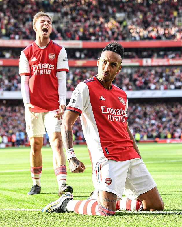  Arsenal Women defeat Man City 5-0 to go top of the Women's Super League  - Bóng Đá