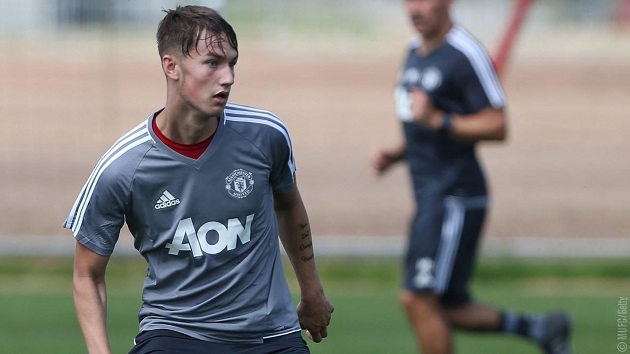 TA: Former Manchester United genius midfielder Gribbin played in England's seventh division this week - Bóng Đá