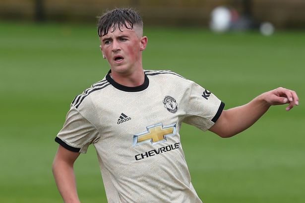 Man Utd youngster Charlie Wellens 'wanted by Jose Mourinho' in Roma transfer swoop - Bóng Đá