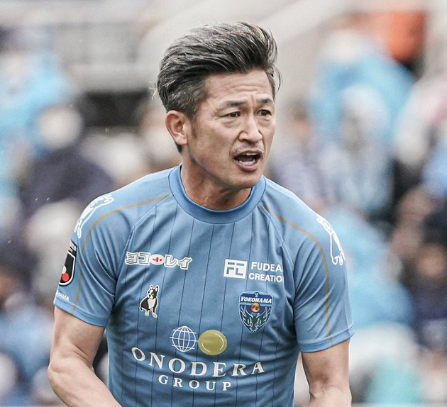 Miura, người sẽ bước sang tuổi 55 vào tháng tới, đã gia nhập câu lạc bộ Suzuka dưới dạng cho mượn sau khi Yokohama xuống hạng hai vào cuối mùa giải trước.