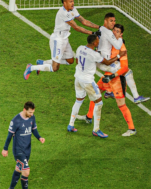 Messi trượt penalty cùng lúc Ronaldo lập siêu phẩm - Bóng Đá