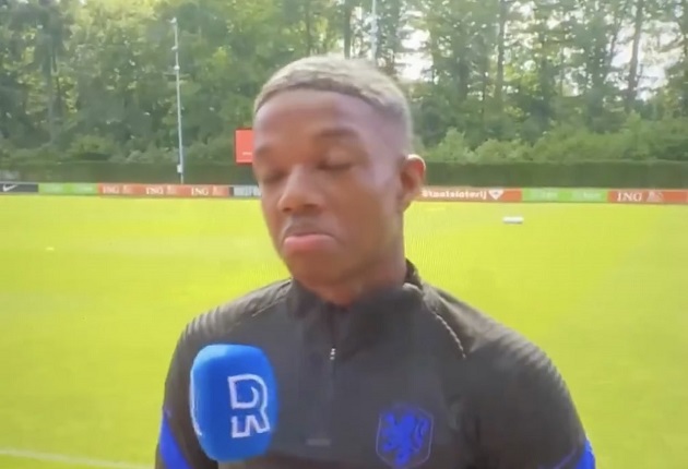 Watch: Tyrell Malacia Reacts to Being Asked About Manchester United Links - Bóng Đá