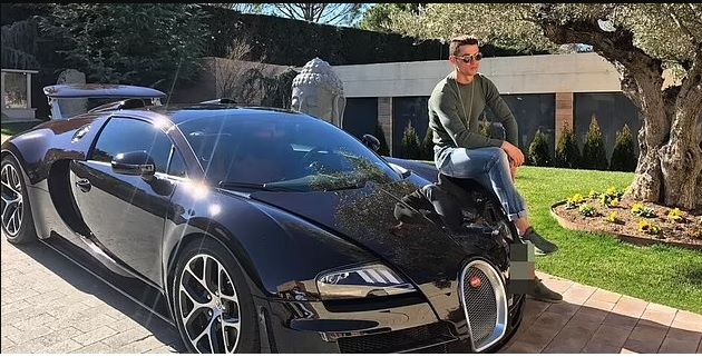 EPL: Cristiano Ronaldo’s £1.7m Bugatti Veyron crashes in Majorca - Bóng Đá