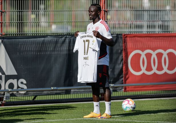 5 things noticed from Sadio Mane's first training session after Bayern Munich transfer - Bóng Đá