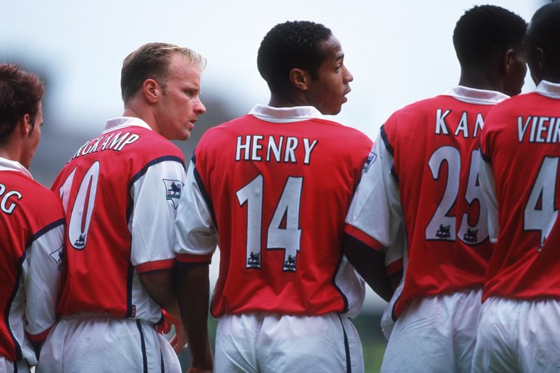 3 huyền thoại Arsenal: Ai là thương vụ vĩ đại nhất lịch sử Premier League - Bóng Đá