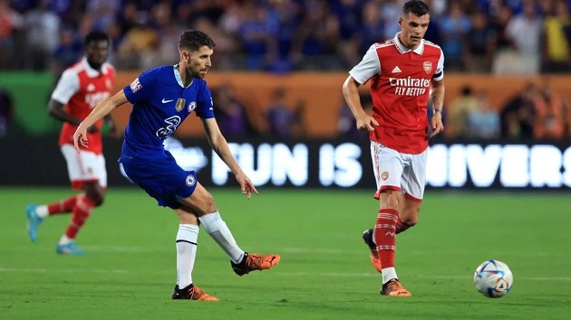 Chelsea bị lép vế so với đội khách trong hiệp 1.
