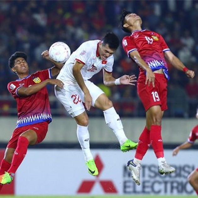 TRỰC TIẾP Lào 0-2 Việt Nam (H1): Hùng Dũng ghi bàn - Bóng Đá