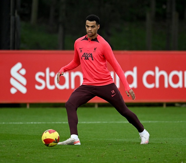 GAKPO SUMS UP HIS FIRST LIVERPOOL TRAINING SESSION WITH 3-WORD MESSAGE - Bóng Đá