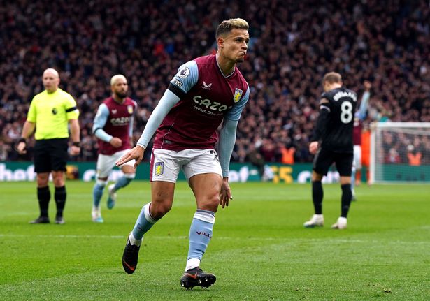 Coutinho nổ súng ở một trận đấu lớn.