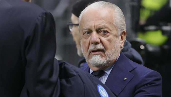 NAPOLI PRESIDENT DE LAURENTIIS BLAMES FIFA AFTER NETFLIX SHOW: ‘THEY STOLE MILLIONS’ - Bóng Đá