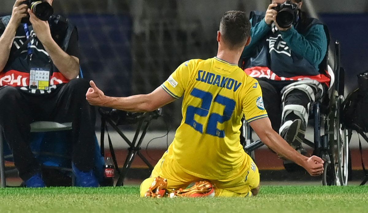 Mudryk thúc giục Chelsea chiêu mộ tiền vệ 20 tuổi: "Điều đó thật tuyệt"