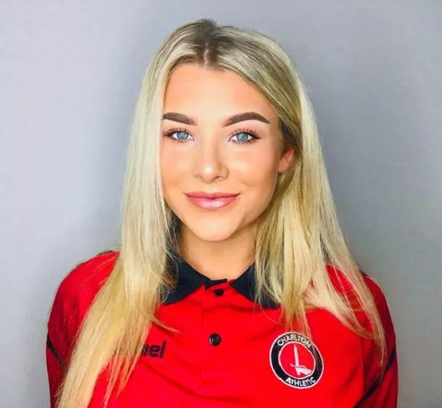 WRIGHT MOVE Football fans all switch team to Leyton Orient Women after learning who their latest signing is - Bóng Đá