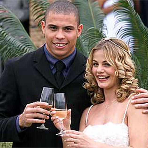 3 vợ của Ronaldo - Bóng Đá