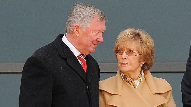 Man Utd's Sir Alex Ferguson puts stunning £3.5m home up for sale after wife's death - Bóng Đá