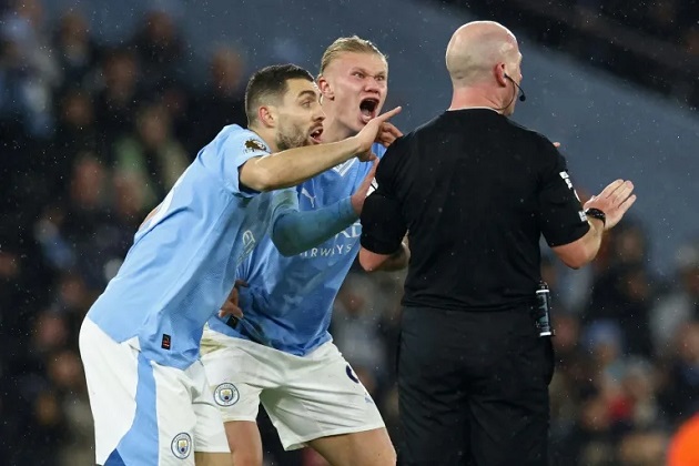Erling Haaland furious with referee after Manchester City draw with Tottenham - Bóng Đá
