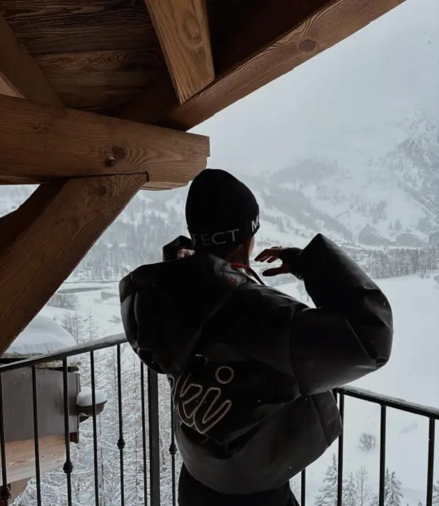 NAUGHTY BUT ICE Pep Guardiola’s daughter Maria branded the ‘snow queen’ as she shares stunning pictures from ‘girls’ ski trip’ - Bóng Đá