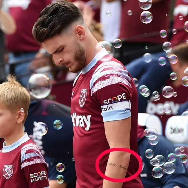 Declan Rice's girlfriend Lauren Fryer deletes all of her pictures after cruel bullying over her appearance - Bóng Đá