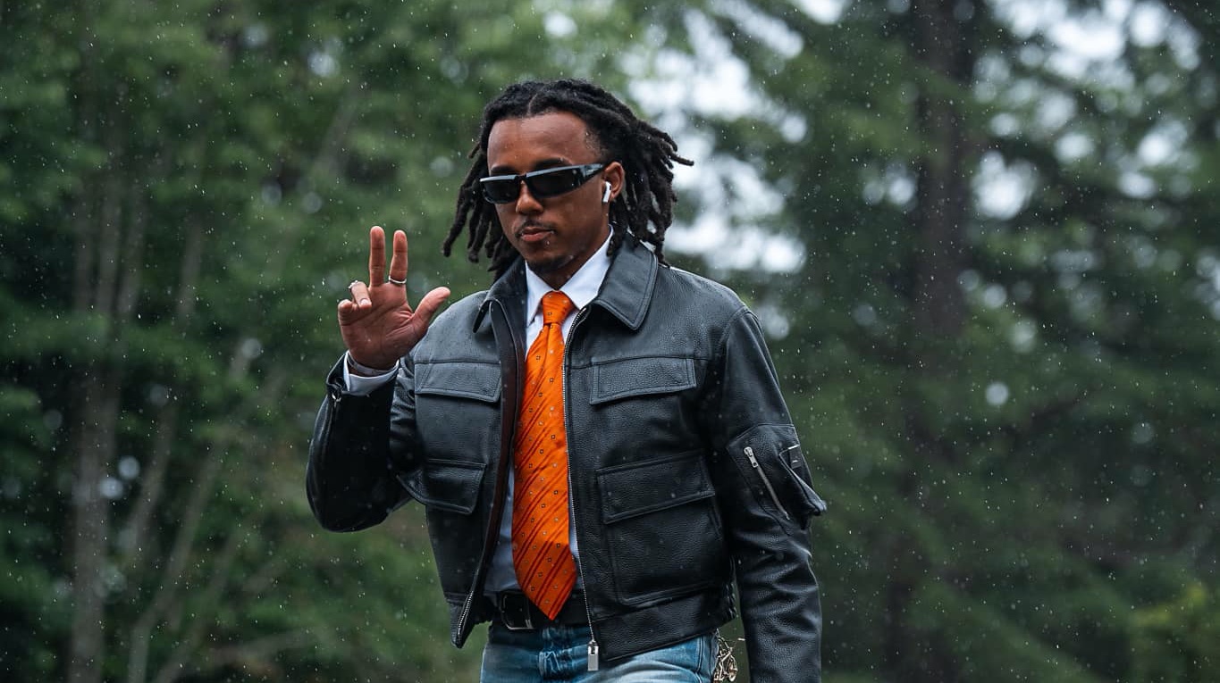 Ảnh bài viết Dàn sao tuyển Pháp hội quân: Kante cute; Outfit cực chất