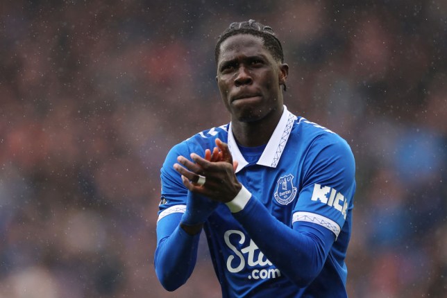 Rất nhanh chóng, đối tác chốt giá bán đứt Onana cho Arsenal