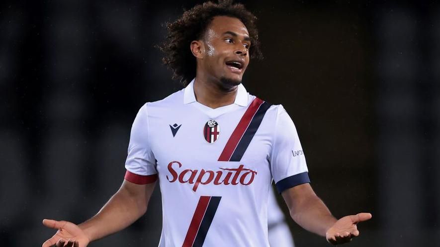 Ảnh bài viết Cờ đến tay, Arsenal có thể nẫng tay trên vụ Joshua Zirkzee