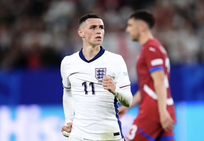 'Tôi sẽ thay Phil Foden ra sau 29 phút'