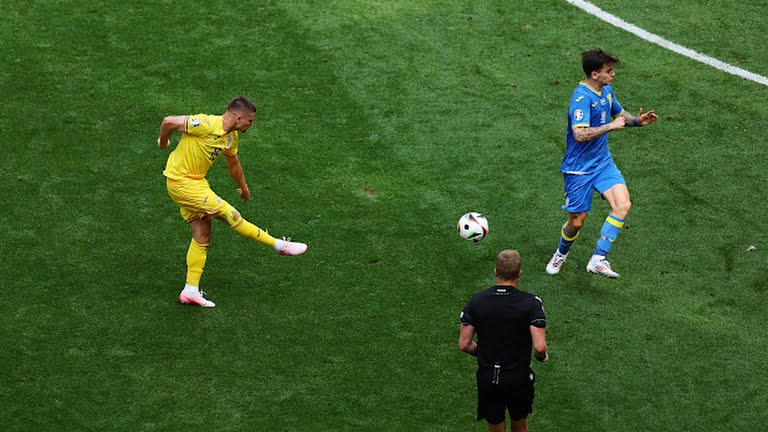 5 điểm nhấn Romania 3-0 Ukraine: Địa chấn xuất hiện; Cơn ác mộng của nhà vô địch