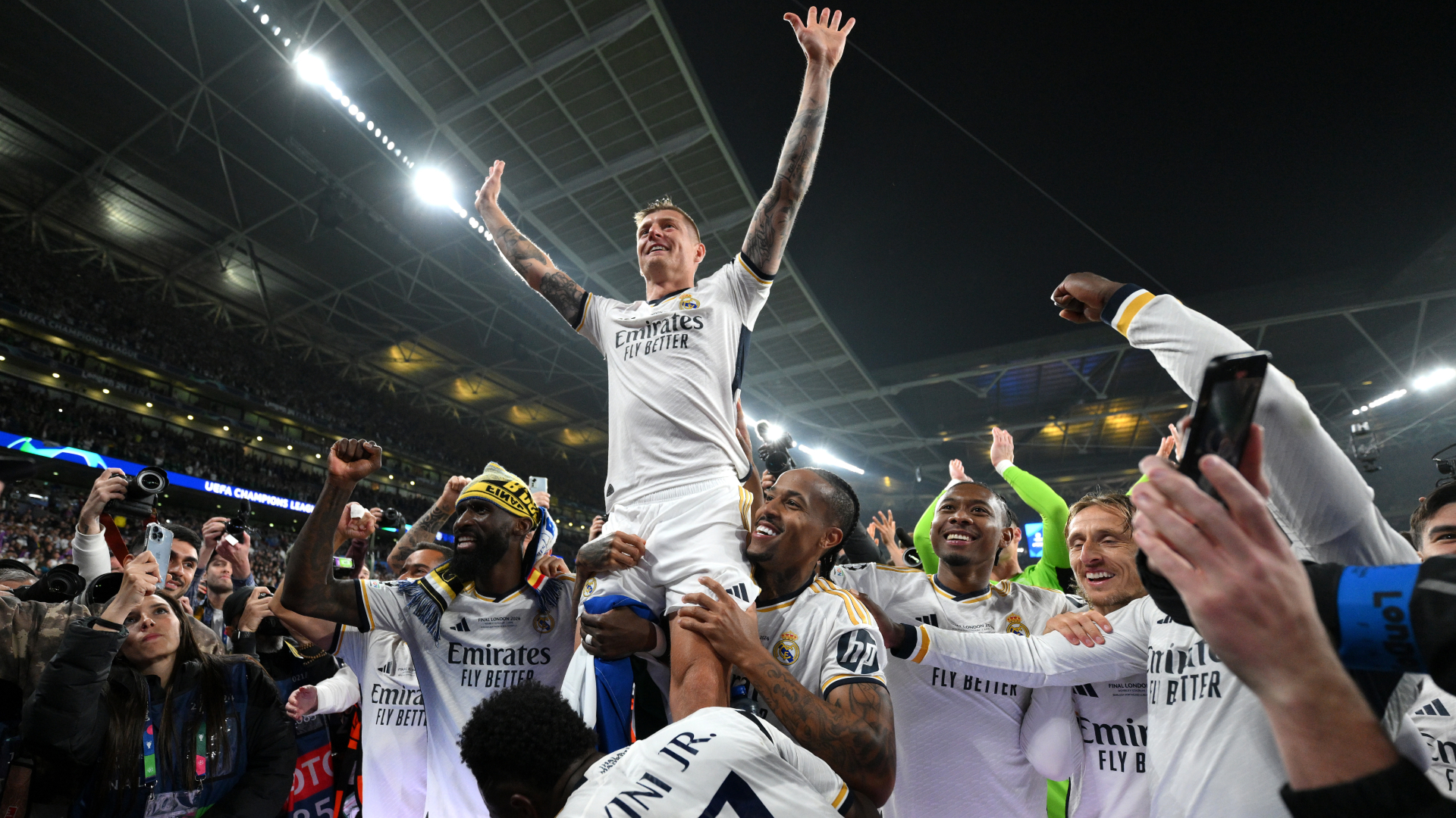 Mourinho yêu cầu FIFA, UEFA cấm một chuyện sau chung kết Champions League