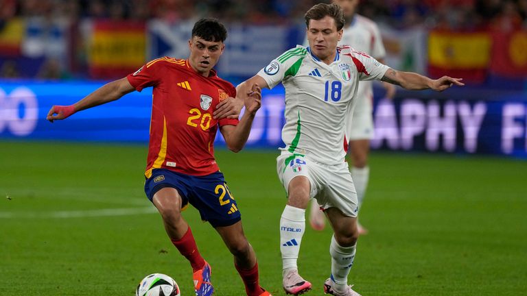 Mourinho đã đúng về việc bóng đá Italy lao dốc
