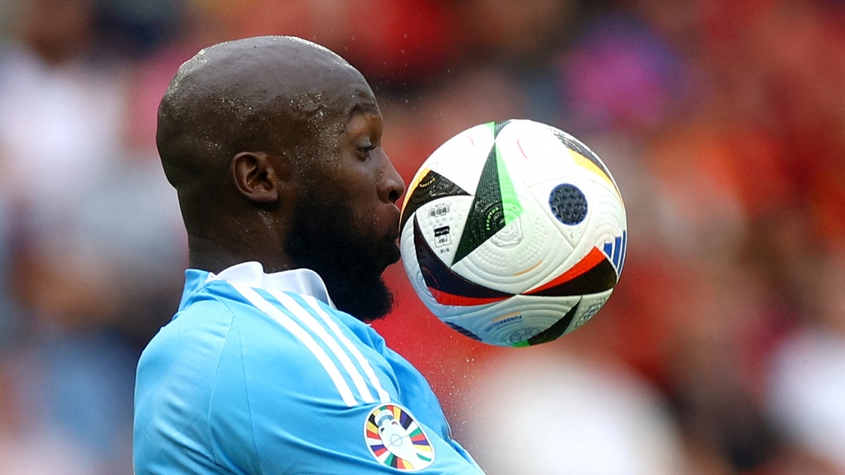 Choáng với Romelu Lukaku